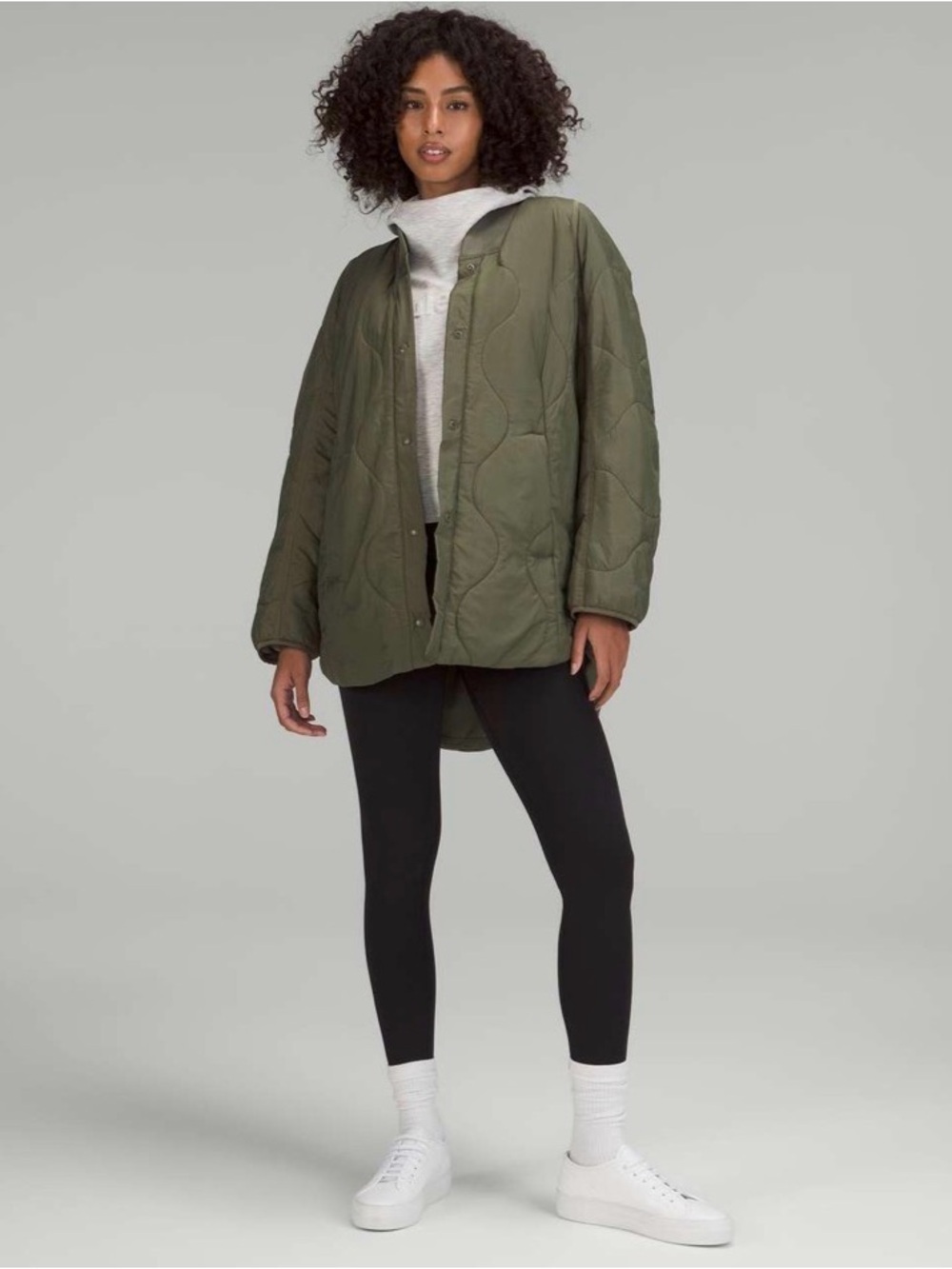 BNWT Lululemon Quilted light Insulation Olive Green Women's Jacket size 12